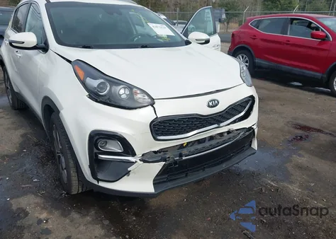 2021 Kia Sportage Ex z USA, uszkodzony, nr VIN KNDPN3AC9M7882356